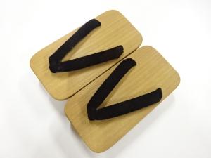 未使用品　男物桐下駄(23.5センチ)